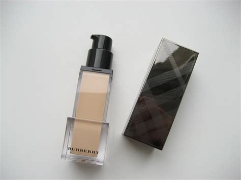 Burberry Sheer Foundation 